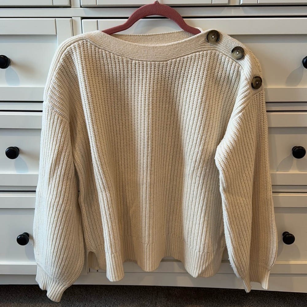 Madewell asymmetrical button shoulder sweater - size medium